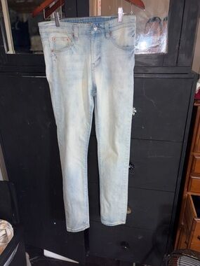 Forever 21 Light Wash Skinny Jeans